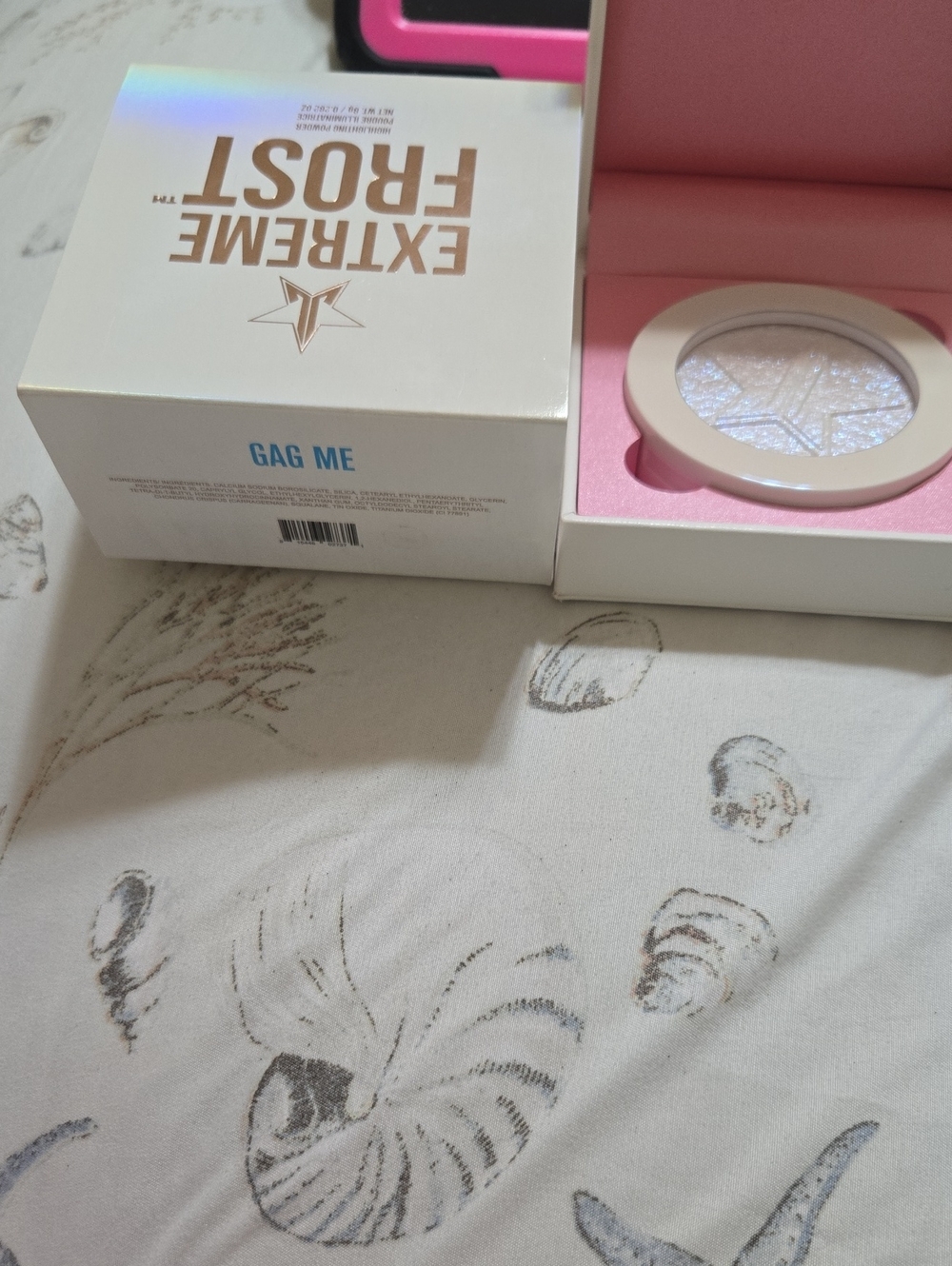 Jeffree Star Extreme Frost Highlighter - Gag Me (Iridescent Pink)